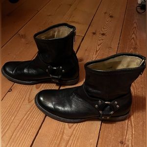 Men’s black leather Frye Harness boot size 7 1/2 D